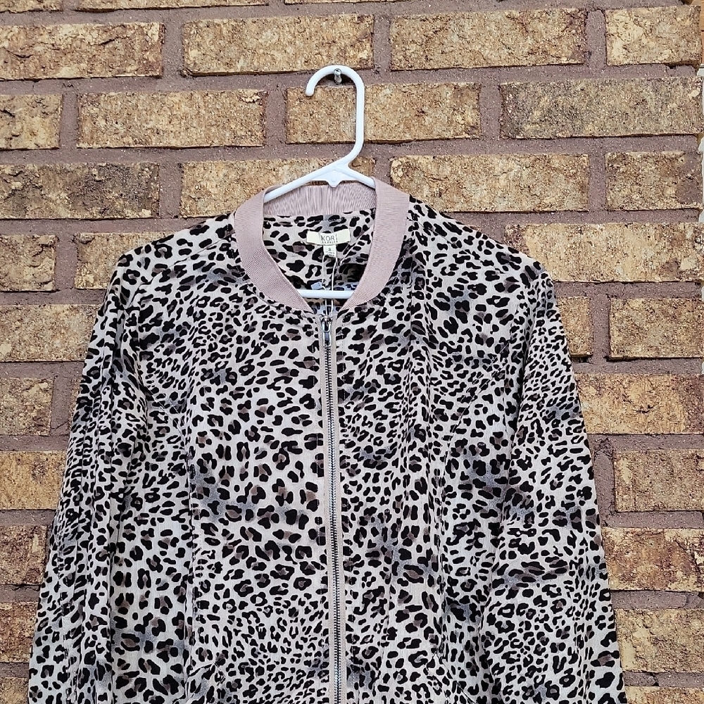 KORI Leopard Print Women's Lightweight Jacket Size Small New with Tags - Picture 5 of 9